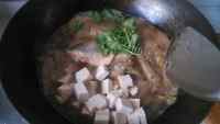家常菜黄花鱼炖豆腐做法图解6)