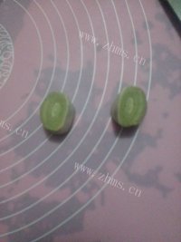 自制抹茶蛋黄酥做法图解10)