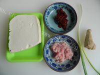 家常菜肉末豆腐做法图解1)