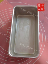 漂亮的枣泥麻花辫子面包做法图解5)