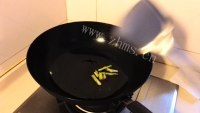 香气浓郁的土豆炖茄子做法图解4)
