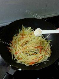 秀色可餐的炒土豆丝做法图解8)