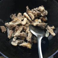 好吃的啤酒红烧羊肉做法图解6)