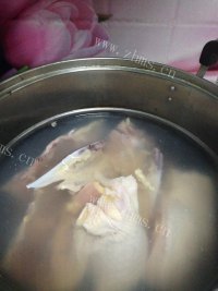 美味的鸡汤馄饨做法图解3)