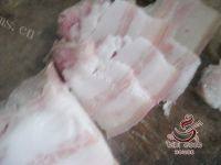 家常五花肉炒笋做法图解3)