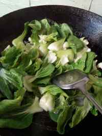 简单版蒜香油菜做法图解4)