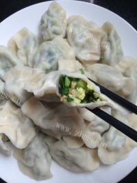 美味的韭菜鸡蛋馅水饺