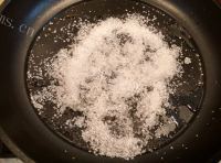 自制花生芝麻糖做法图解6)