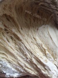 美味的猪肉白菜包子做法图解6)