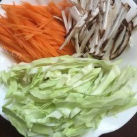 美味的肉丝炒面做法图解1)
