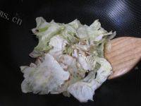 家常菜木耳白菜做法图解6)