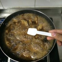 美味的可乐鸡翅做法图解10)