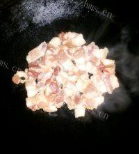 家常菜肉片炒菜花做法图解5)