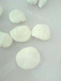 自己做的白菜猪肉馅饺子做法图解7)