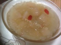 美味的雪梨银耳羹