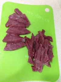 美味的麻辣牛肉干做法图解1)