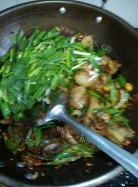简单的蒜苗炒回锅肉做法图解8)