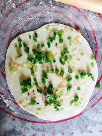 香飘十里的葱油饼做法图解6)