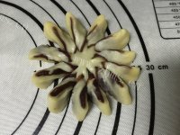 营养丰富的豆沙菊花酥做法图解12)