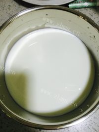 自制原味酸奶做法图解3)