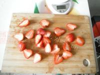 草莓慕斯蛋糕的做法图解八