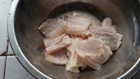 家常菜干锅土豆片做法图解2)