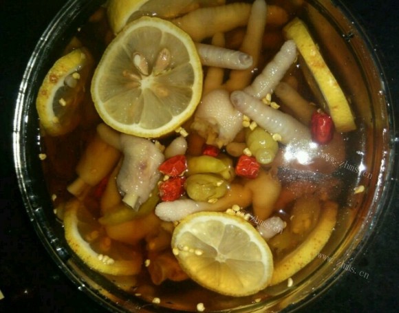 特下饭的泡椒鸡爪