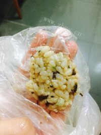 独特的炸梅菜锅巴做法图解4)