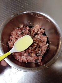 香飘十里的炸藕盒做法图解5)