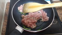 晚餐葱油肉酱拌面做法图解3)