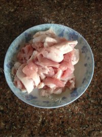 家常菜香干炒肉片做法图解1)