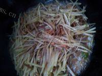家常菜肉炒土豆丝做法图解10)