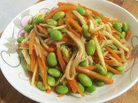 家常菜毛豆炒茭白