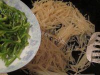 健康美食酸辣土豆丝做法图解9)