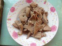 绿色食物洋葱炒猪肝做法图解4)