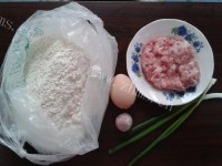 妈妈做的猪肉臊子面做法图解1)