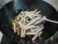 家常菜青椒豆腐干做法图解6)