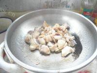 家常菜毛豆烧鸡块做法图解4)