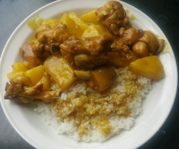回味无穷的咖喱鸡肉饭