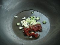 家常菜茄汁金针菇做法图解4)