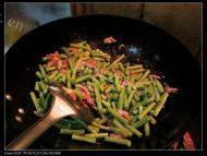 家常菜豆角炒肉做法图解4)