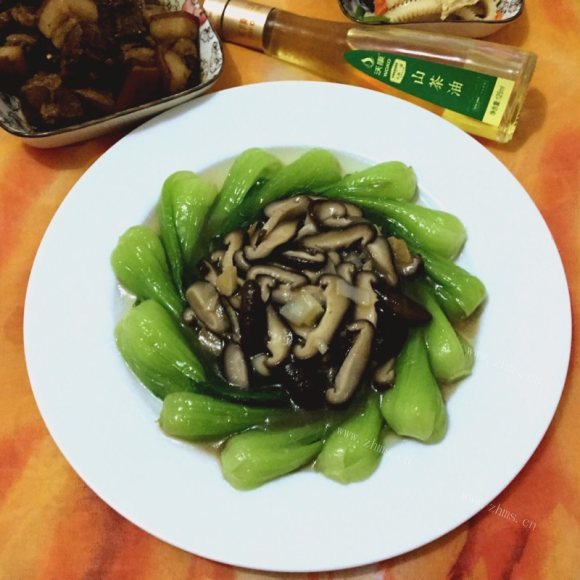 好吃的香菇油菜心