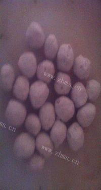 家常菜肉丸菠菜汤做法图解1)