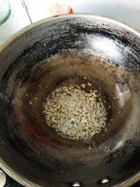 香喷喷的三鲜面做法图解4)