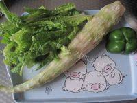 美味的莴笋炒肉丝做法图解1)