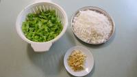  家常生炒牛肉生菜姜粒饭做法图解2)