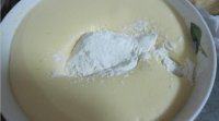 自己做的奶香小蛋糕做法图解7)