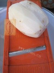 营养的清炒莲藕做法图解3)