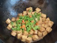 色泽不错的小炒豆腐