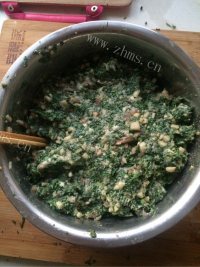 美味的荠菜饺子做法图解5)